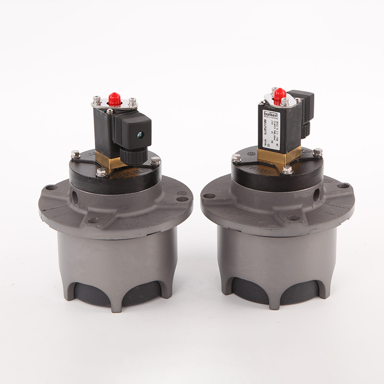 Comhla solenoid faoi uisce